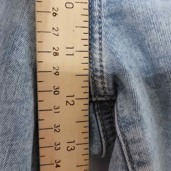 American Eagle Next Level Stretch Jeans 10 Distressed Destroyed Blue Light Wash - Picture 9 of 10